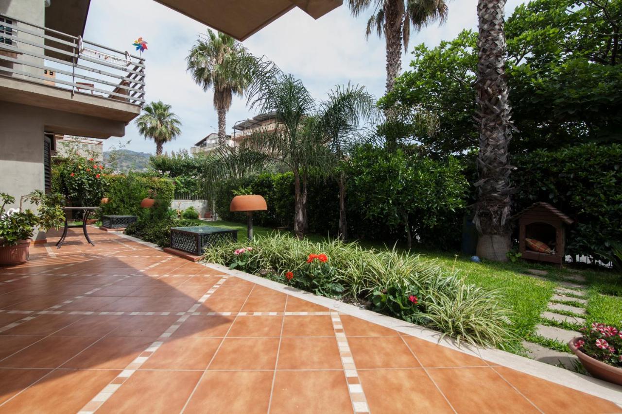 SantʼAlessio Siculo B&B Villa Carmen المظهر الخارجي الصورة